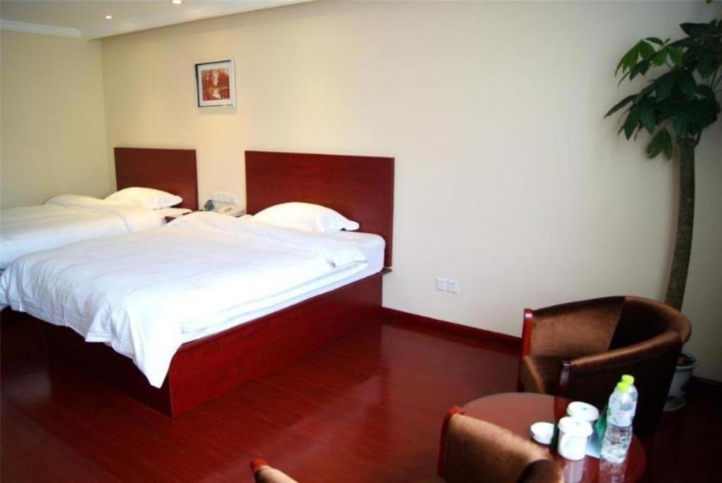 Greentree Inn Suzhou Railway Station North Square Haobainian Wedding Dress City Express Hotel Esterno foto