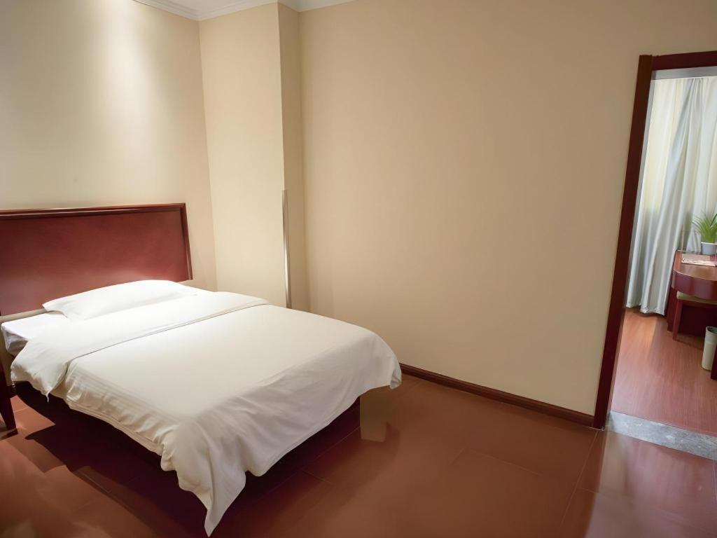 Greentree Inn Suzhou Railway Station North Square Haobainian Wedding Dress City Express Hotel Esterno foto